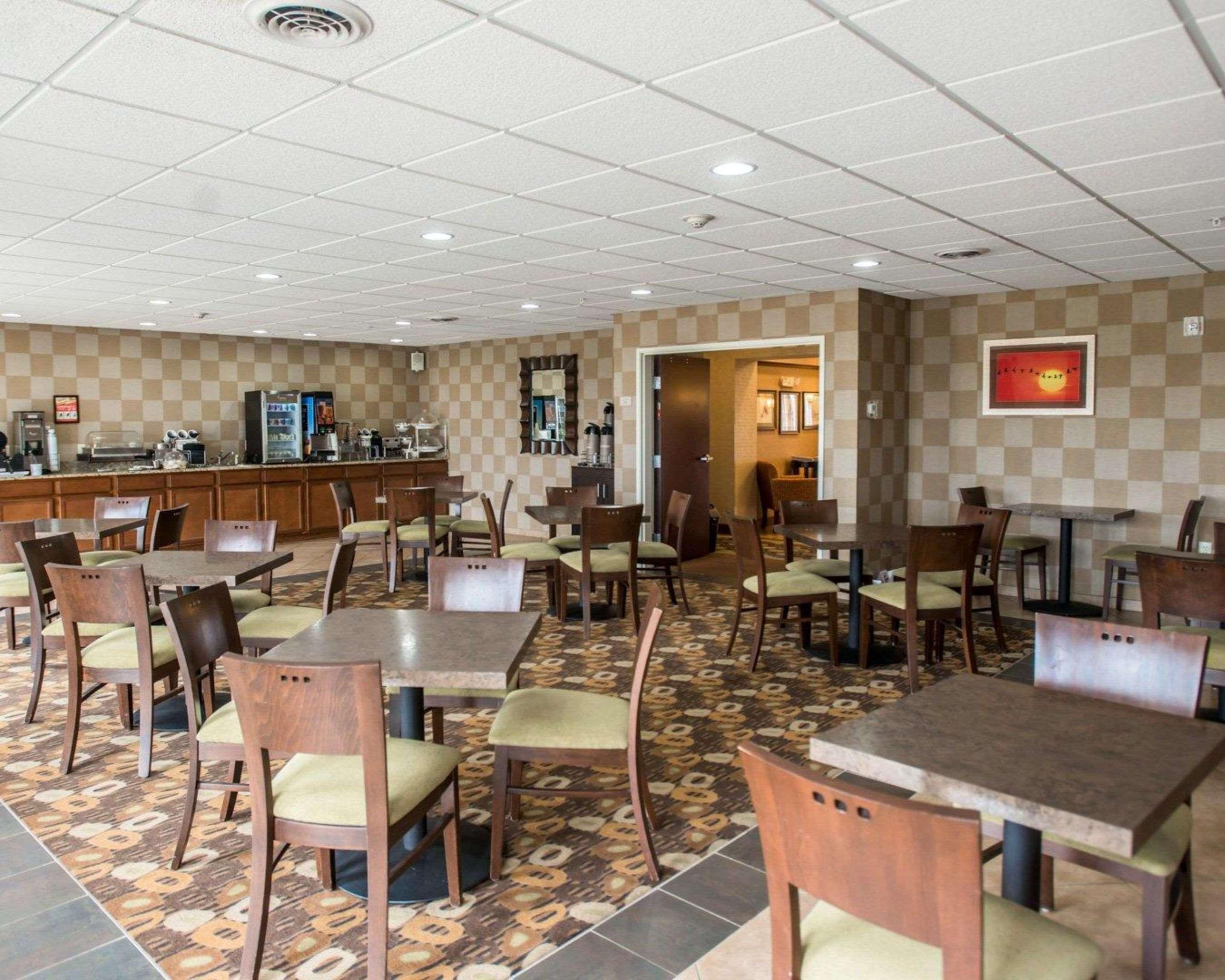 Sleep Inn & Suites Oakley I-70 Eksteriør billede